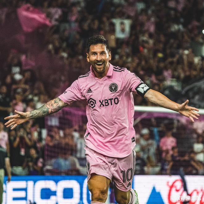 毫不相让 毫不相让