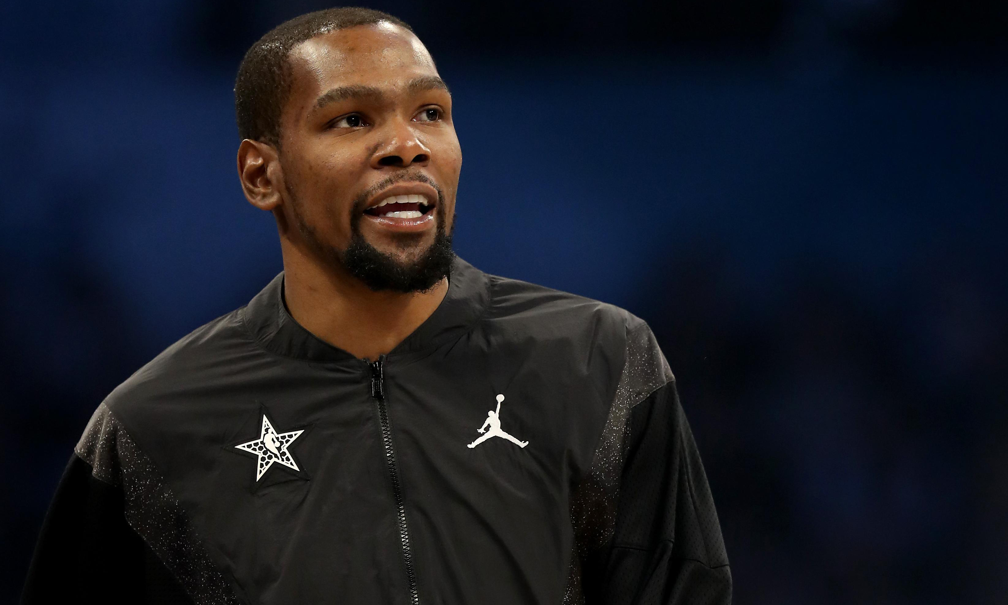 现代足球中 现代足球中