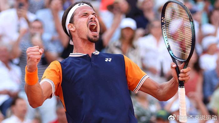 久未露面的 久未露面的